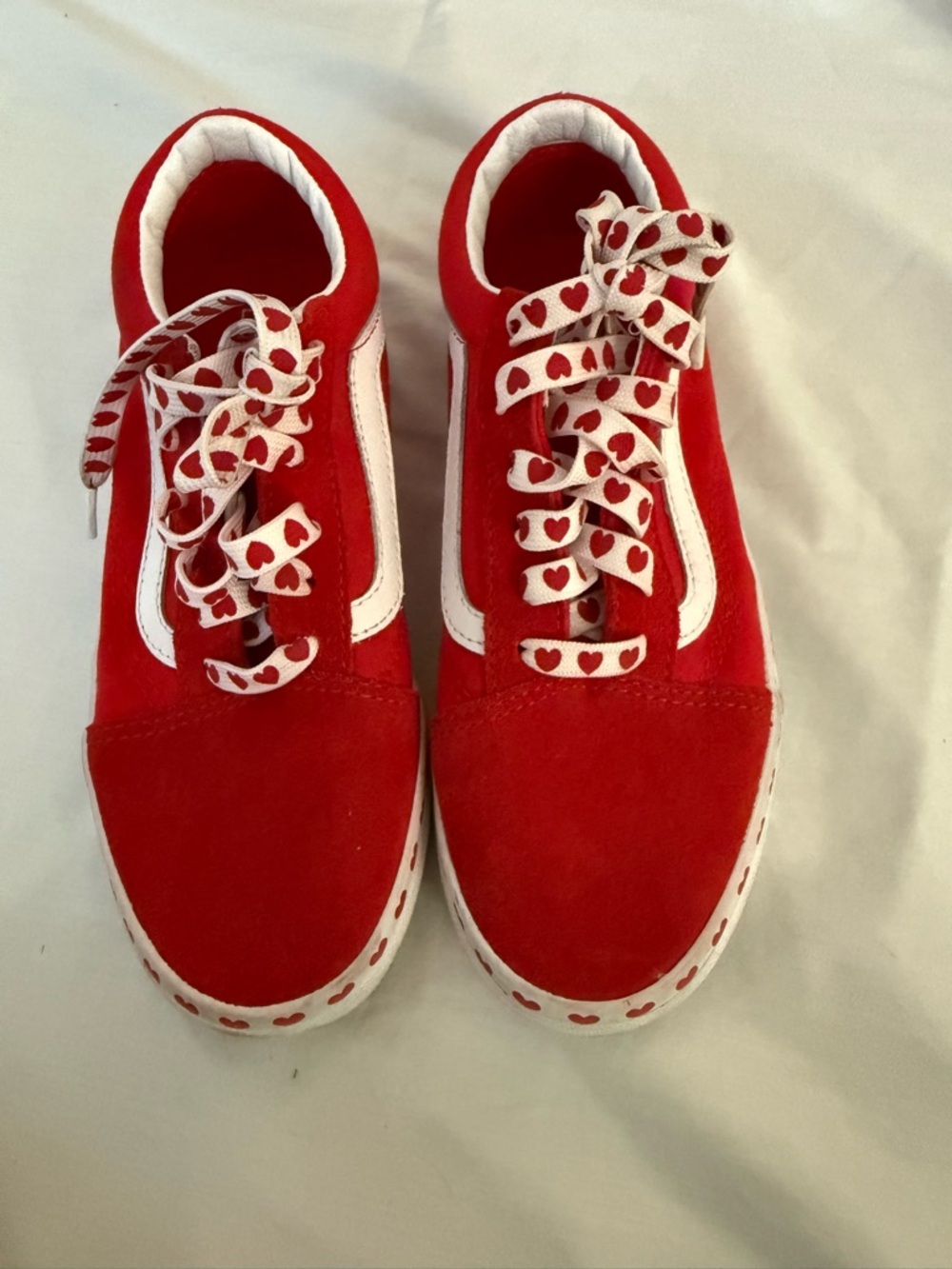 Vans Red and White Heart-Trim Low Top Sneakers